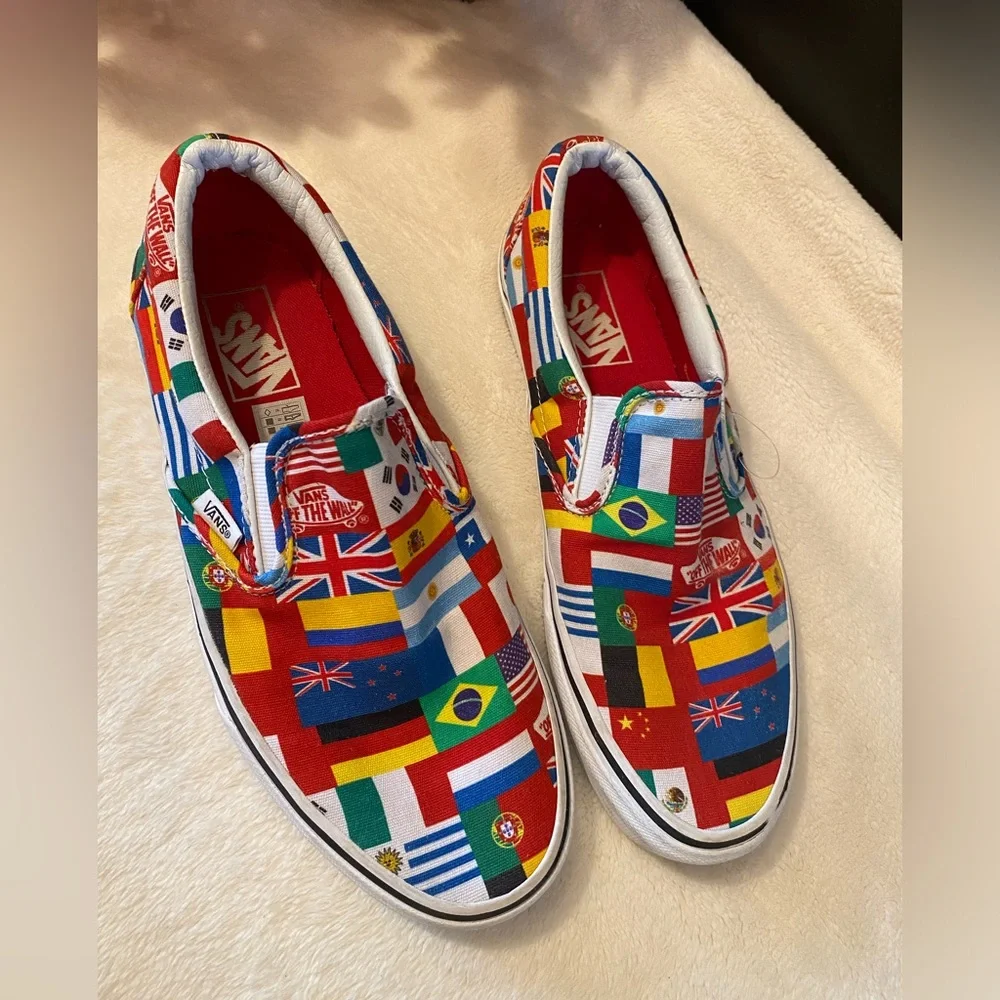 Vans World Cup Flags Sneakers, Men’s Size 8.5